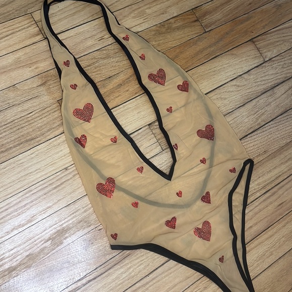 Dbleudazzled Hand Crystal Hearts Mesh Bodysuit - Picture 5 of 11
